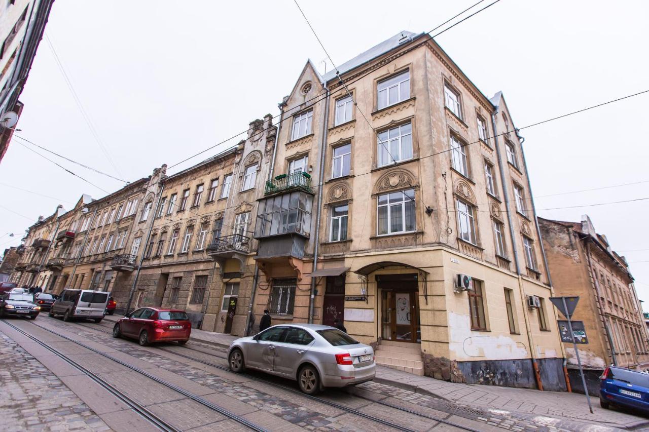 Квартира У Львові Біля Залізничного Вокзалу На Вулиці Марка Вовчка 8 Bagian luar foto