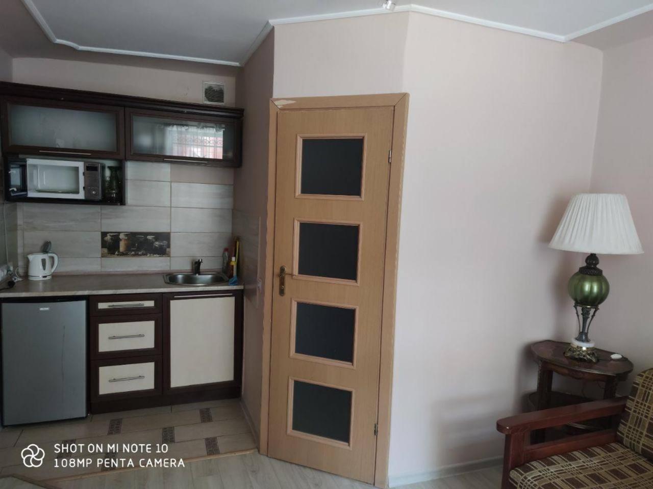 Квартира У Львові Біля Залізничного Вокзалу На Вулиці Марка Вовчка 8 Bagian luar foto